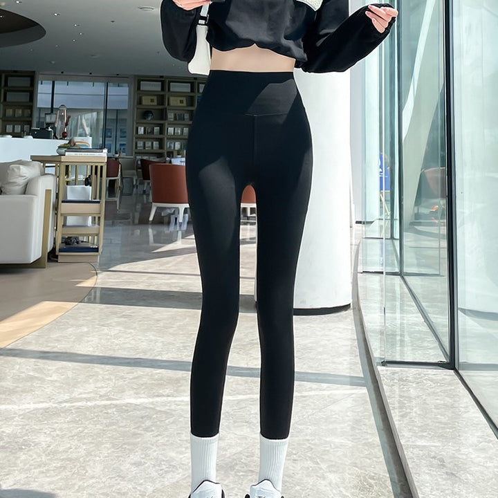 Women's Side Pockets With Lettered Outer Leggings