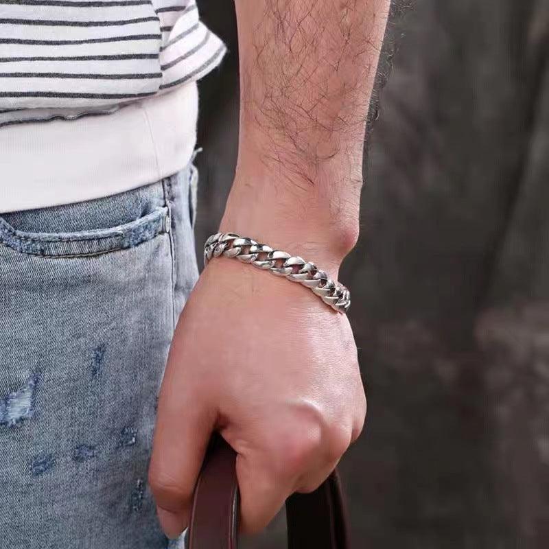 Personality Simple Smooth Fine Style Men's And Women's Retro Trend Hand Accessories - Trendha