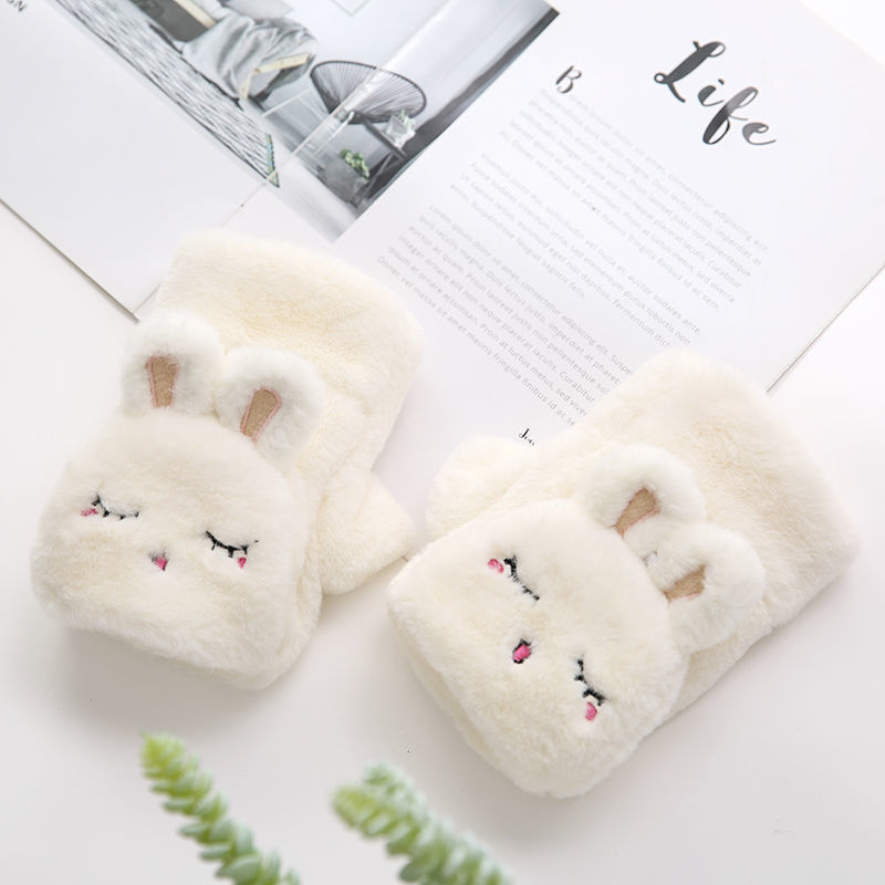 Lovely sweet gloves for women autumn and winter