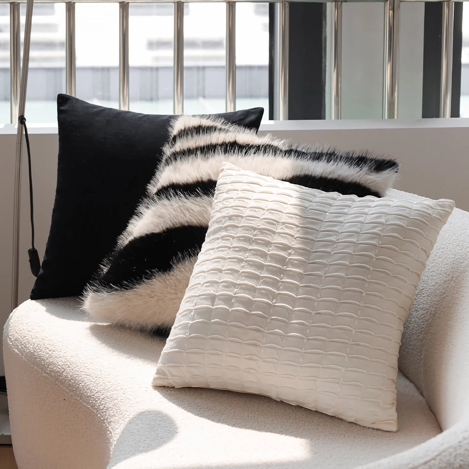 Italian Minimalist Black and White Cushion Cover – Soft Luxury Pillowcase