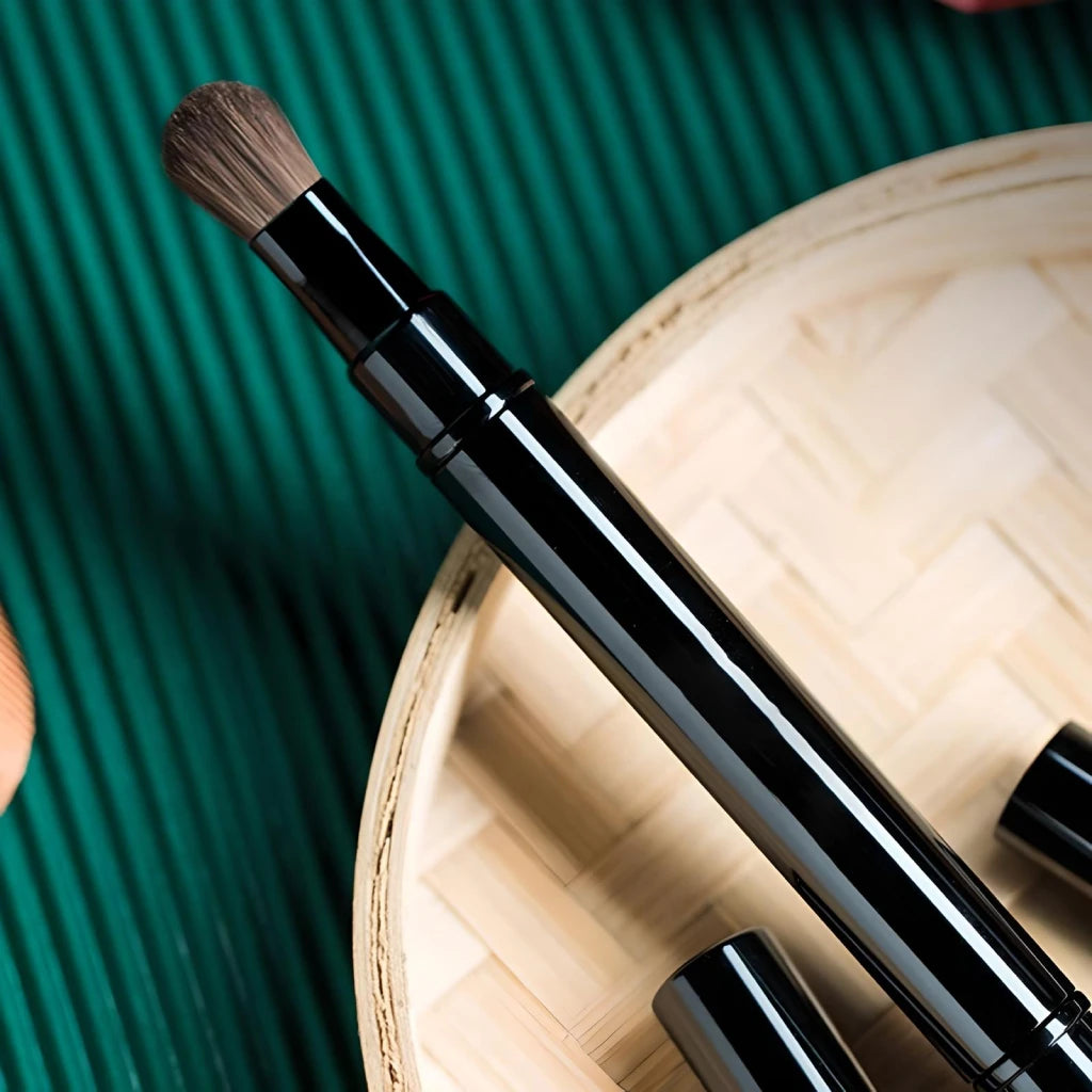 Double-ended Portable Makeup Brush