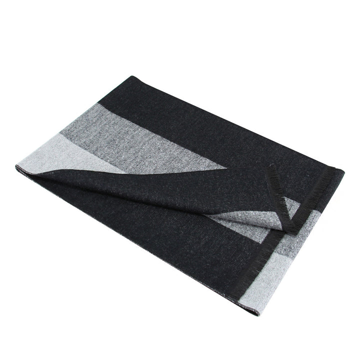 Men's Luxurious Plaid Scarf