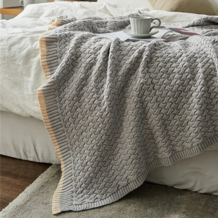 Vintage Luxury Wool Crochet Blanket - Elegant Striped Knitted Throw