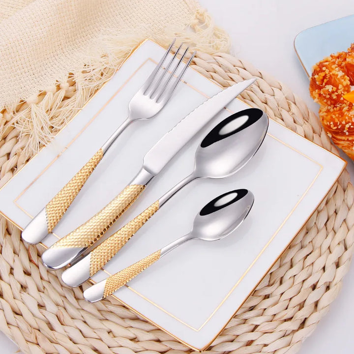 Fashion Golden Dinnerware Set