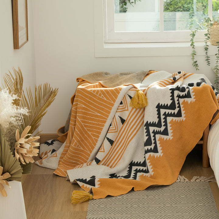 Bohemian Home Decor Cotton Throw Blanket with Tassels