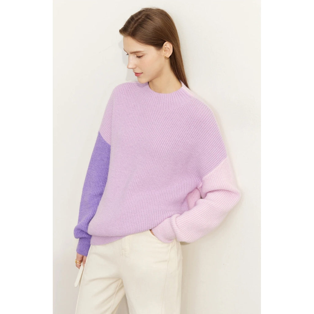 Minimalist Spliced Knitted Top for Women