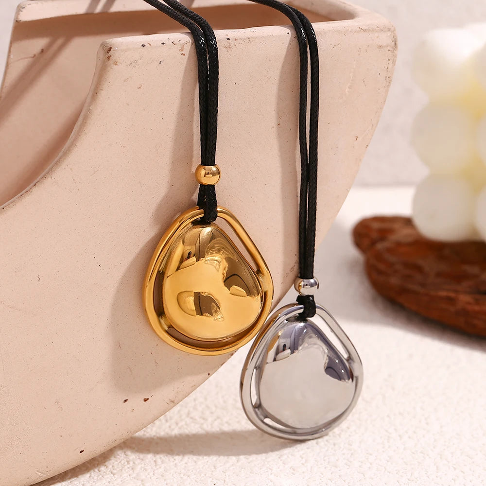 Double Layered Meteorite Pendant Necklace – 18K Gold Plated, Tarnish-Free & Hypoallergenic