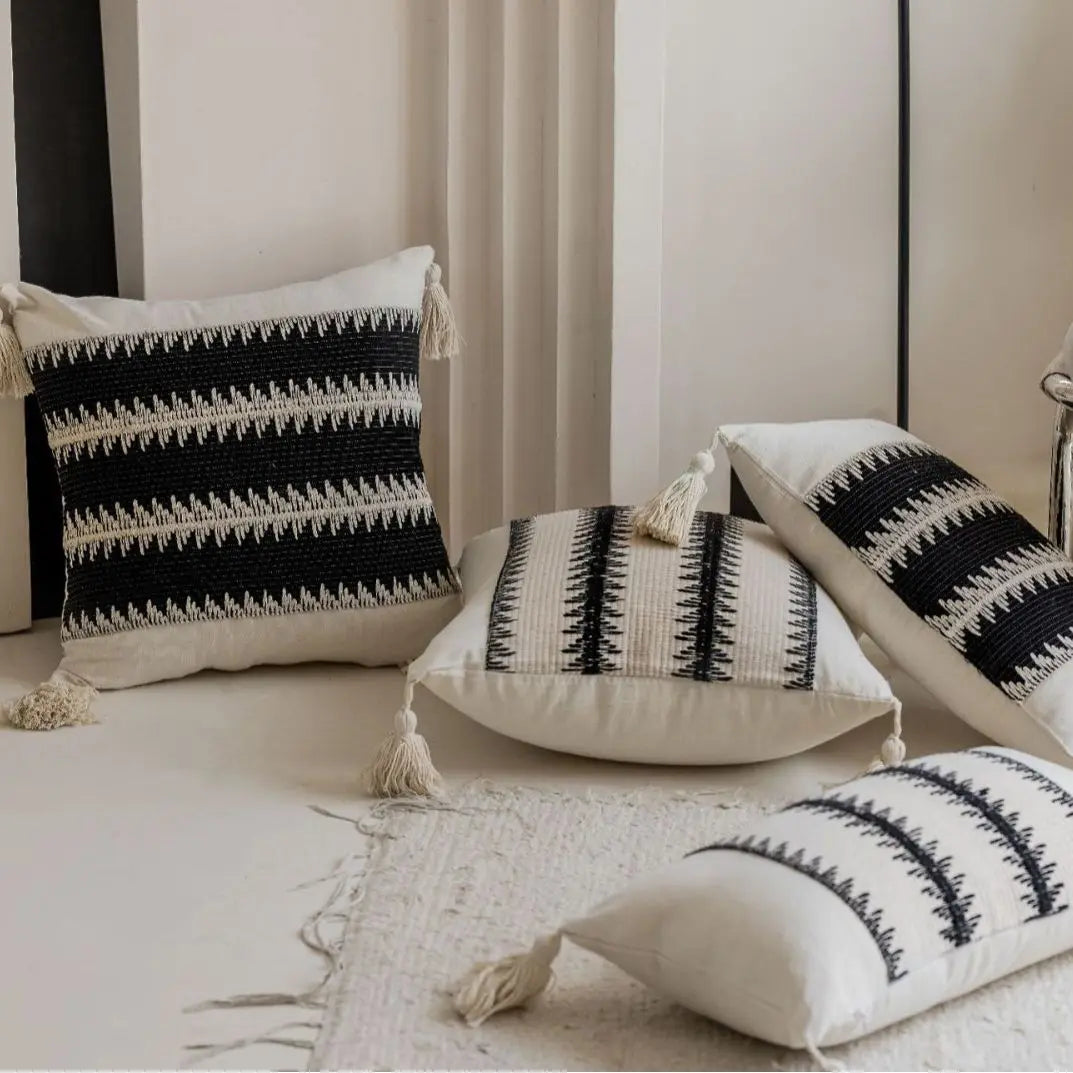 Large Black & White Geometric Jacquard Crochet Pillow Cover with Tassels – 24x24 Inch Decorative Cushion Case