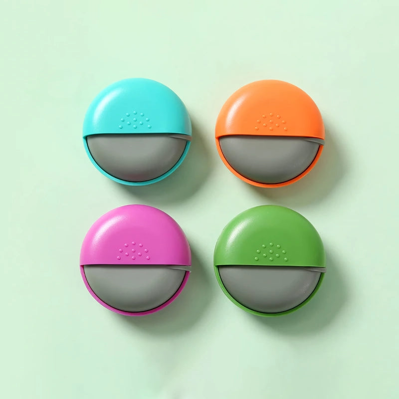 Portable Push and Pull Medicine Pill Organizer