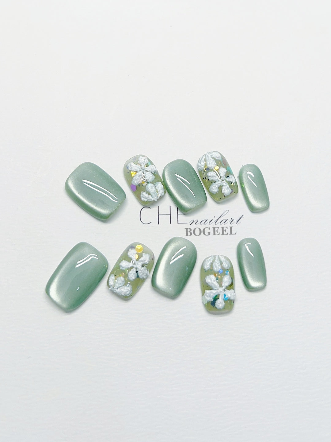 Hand-worn Nail Green Cat's Eye Three-dimensional Embossed Flowers