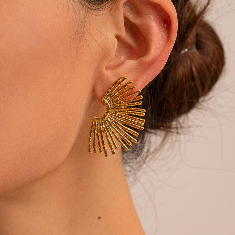 18K Gold Plated Hollow Wing Fan-Shaped Chunky Pendant Earrings