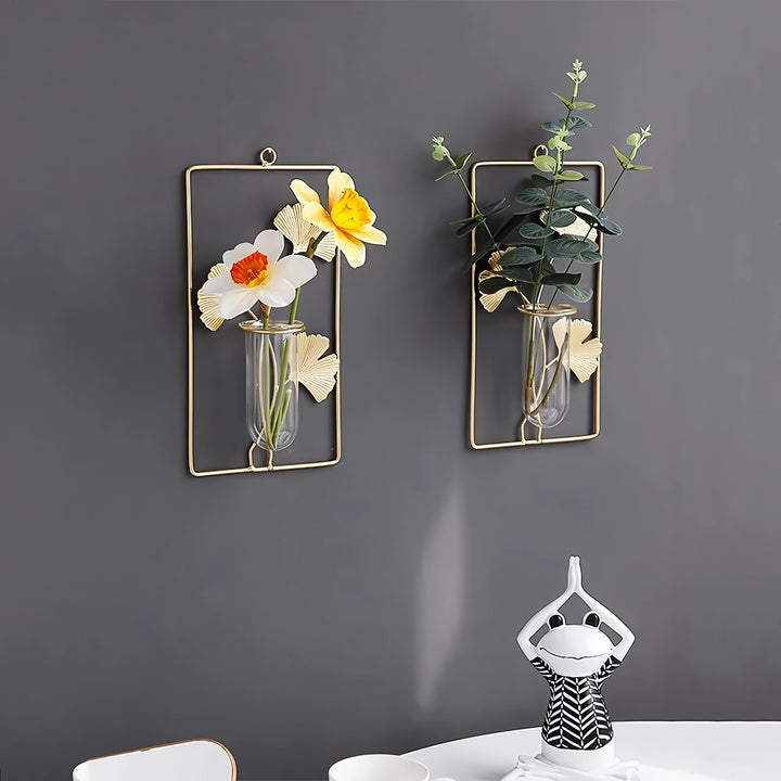 Elegant Gold Iron Wall-Mounted Hydroponic Flower Pot