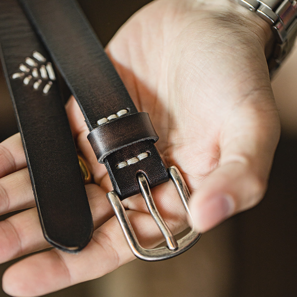 Classic Black Genuine Leather Men's Belt - Versatile and Durable