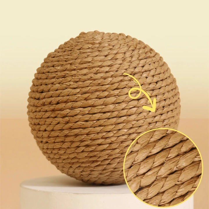 Interactive Sisal Cat Scratching Ball with Sound – Fun and Engaging Toy for Cats