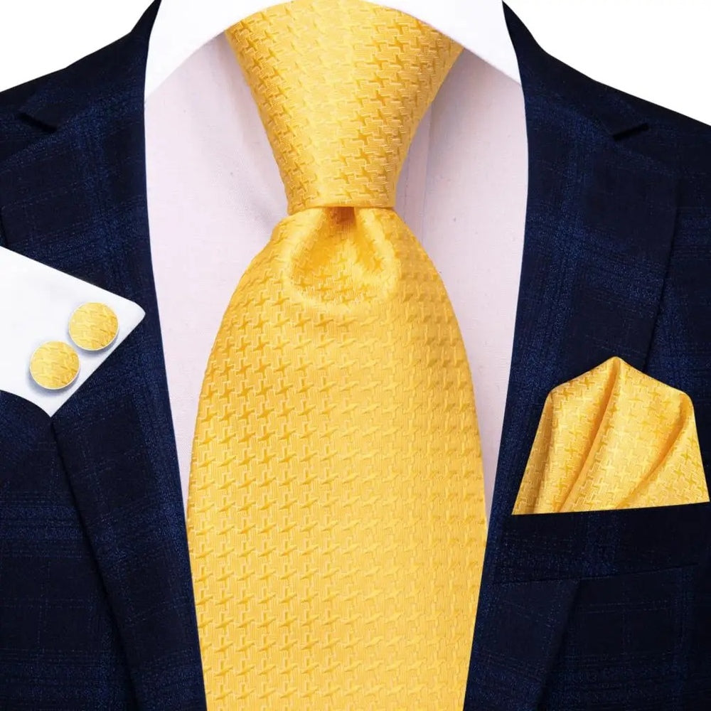 Elegant Yellow Gold Dot Silk Necktie Set for Men